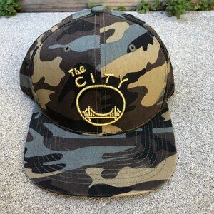 MITCHELL & NESS Golden State Warriors Snapback Hat Camo The City HWC Cap Green